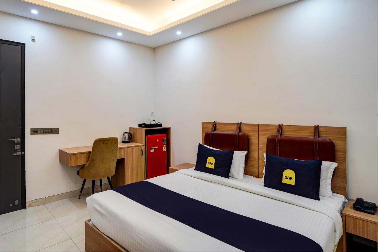 Hotel O Parkinn Gurgaon Exterior foto